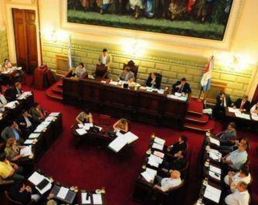 Rubeo anunci� que Diputados convocar� a los ministros Lewis y Galassi por el caso Medina