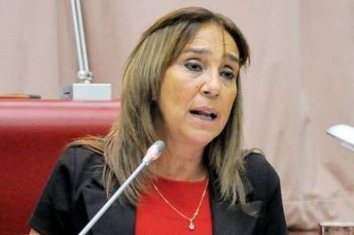 �Ika� Mart�nez lo cruz� a Yahuar que tambi�n quiere �tallar� en el contrato con YPF