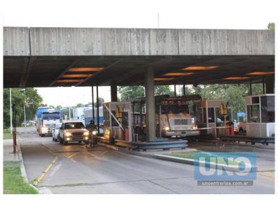 M�s de 200.000 veh�culos ingresaron a Entre R�os en los primeros d�as del a�o
