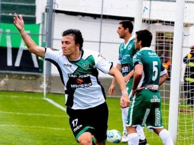 San Mart�n derrot� a Banfield en el primer amistoso de la pretemporada
