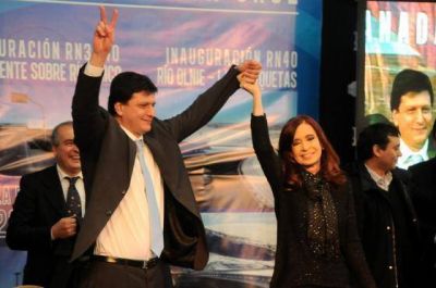 �En ning�n momento el Gobierno nacional dej� librada a la suerte el destino de los santacruce�os�