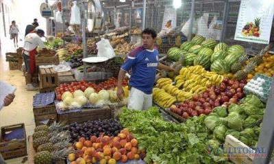 La carne baj� un 10% y las frutas de estaci�n se mantienen desde las fiestas