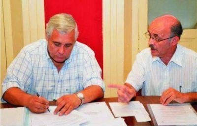 Fabi�n R�os recibi� al gremio de canillitas