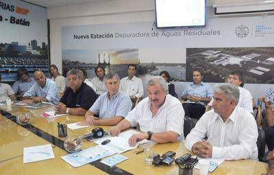 La producci�n de agua alcanza un r�cord hist�rico y piden extremar medidas de ahorro