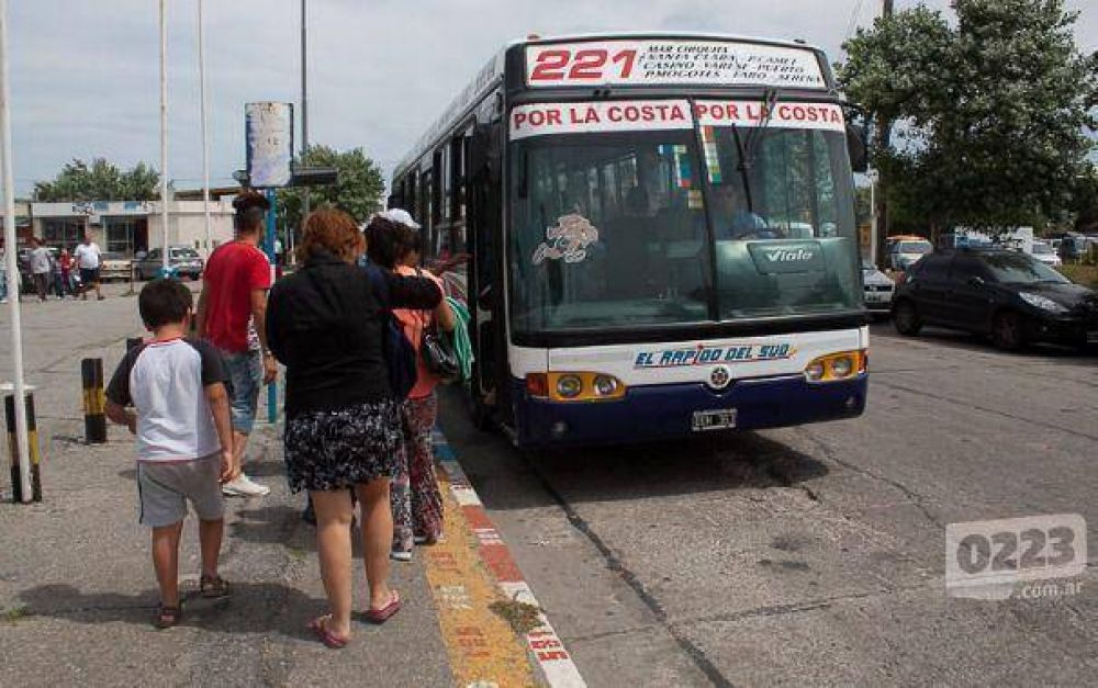 Aument� el boleto del 221: ahora cuesta $4
