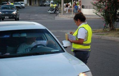 Cinturones: �Ahora apuntamos a los autos�, dijo el director de Tr�nsito