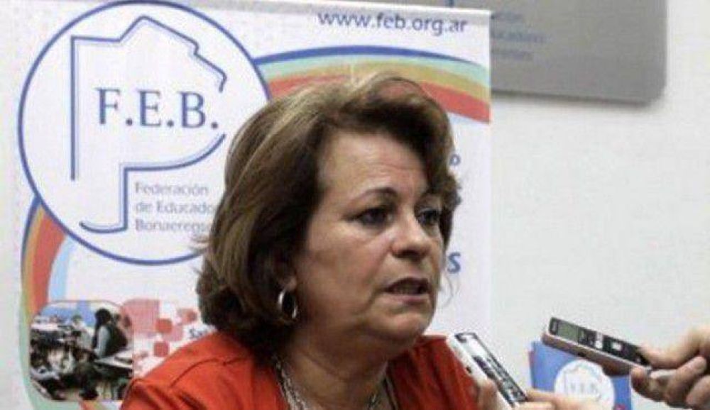 Docentes bonaerenses piden apurar la paritaria en naci�n
