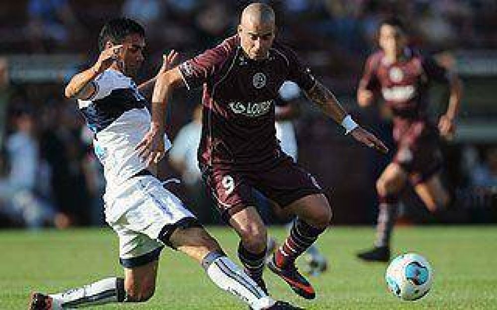 Silva: �Queremos pelear y ganar las cosas que tenemos por jugar"