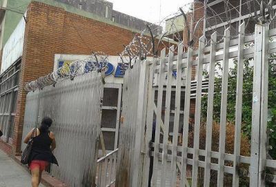 EL MUNICIPIO INTIM� A EDESUR PARA QUE GARANTICE EL SERVICIO EL�CTRICO EN EL DISTRITO