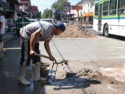 Varias tareas de bacheo en el centro