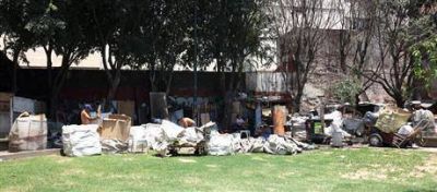 Crece un asentamiento en una plaza en pleno barrio de San Telmo