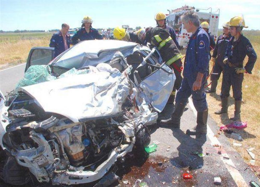 Tr�gico accidente en la Ruta 226 dej� un saldo de dos personas fallecidas