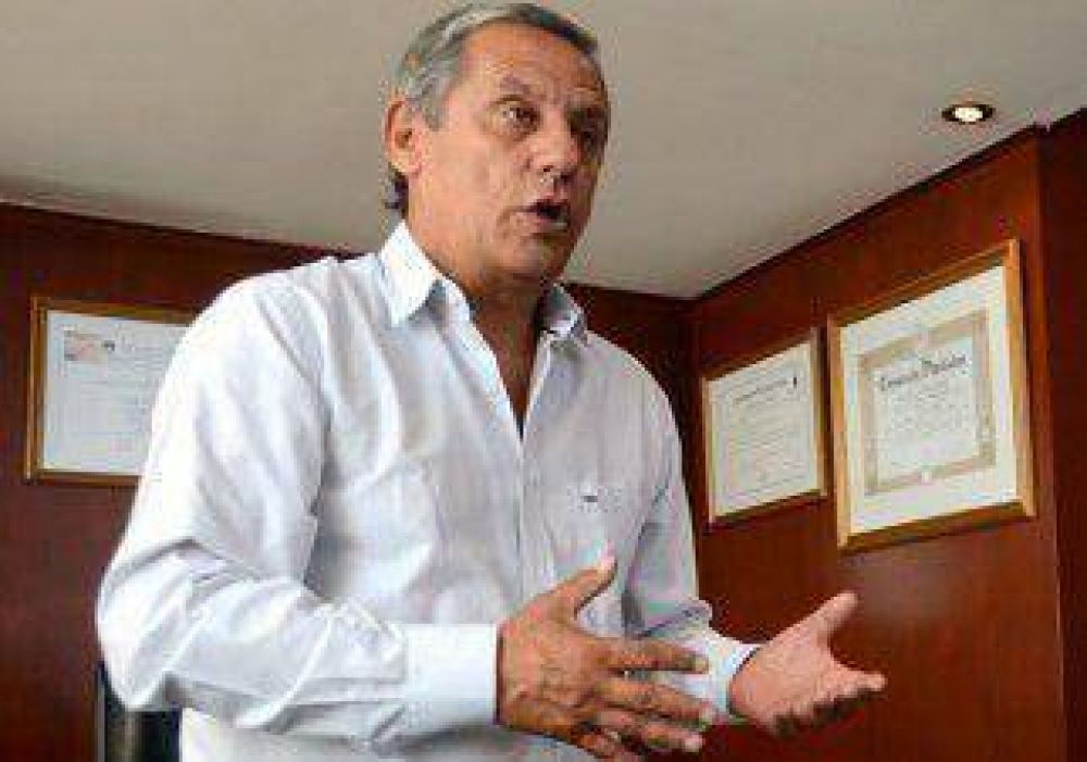 Quiroga lanza su partido en toda la provincia 