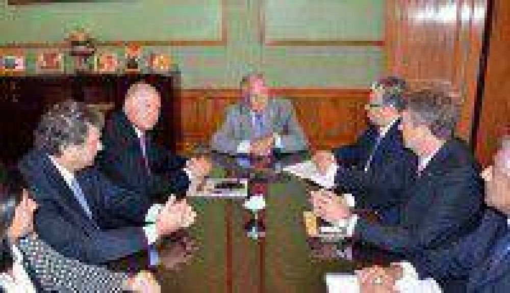 Gabinete provincial acord� agenda de trabajo para el 2014