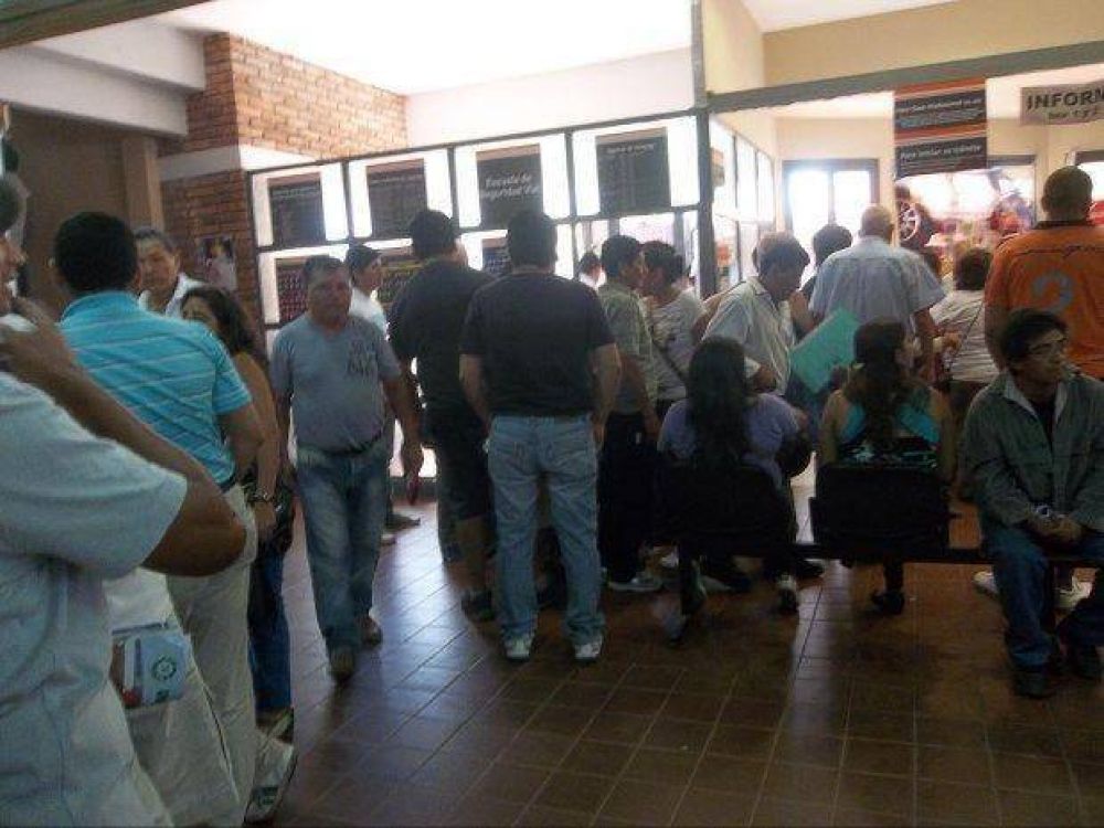 Colapso por la demanda de licencias de conducir