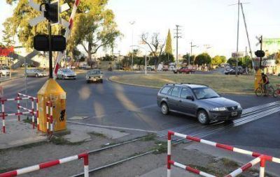 Los paso a nivel, un v�a crucis cordob�s