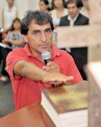 Abel Moya asumir�, a partir de ma�ana como intendente interino