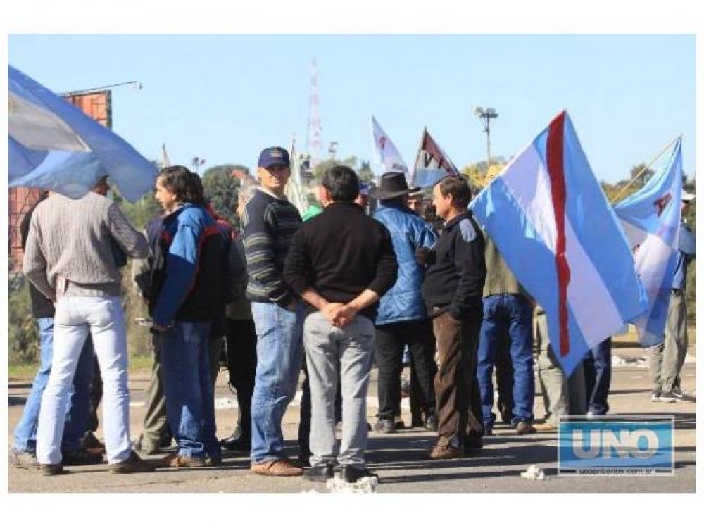 Organizaciones del campo protestar�n en la ruta 14 contra la reforma tributaria