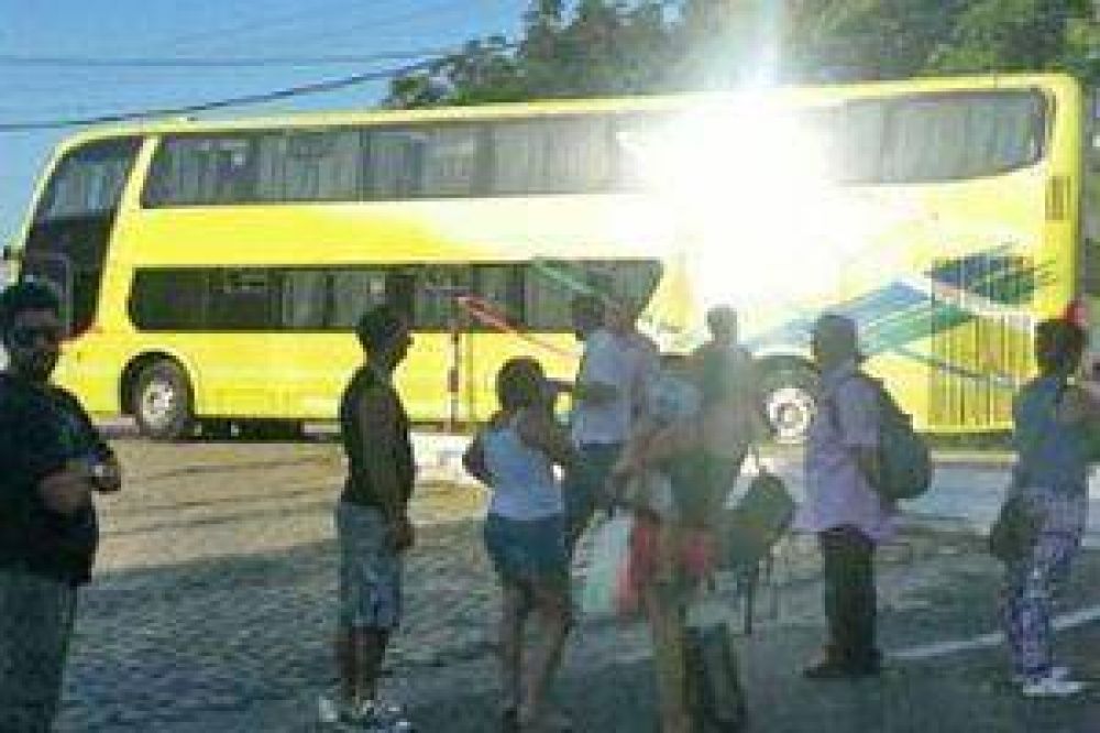 Alerta en Santiago por empresas de turismo ilegales que ofrecen viajes