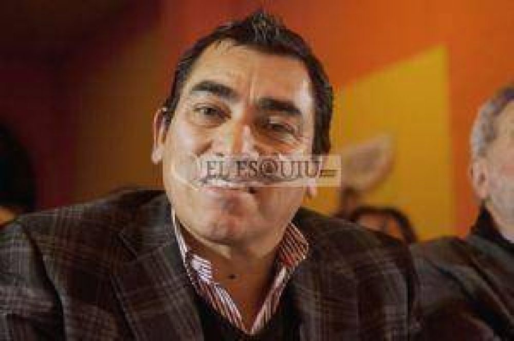 Aportan m�s pruebas a la denuncia penal en contra de Elpidio Guaraz