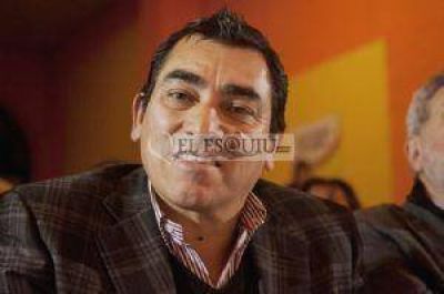 Aportan m�s pruebas a la denuncia penal en contra de Elpidio Guaraz