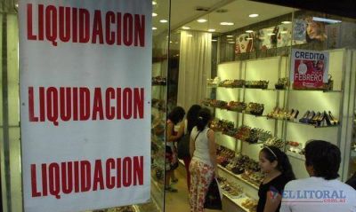 Con descuentos de hasta un 50%, comenz� la liquidaci�n de temporada