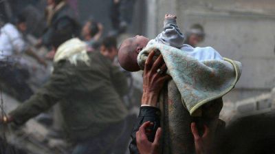 Guerra en Siria: el "beb� milagro" que conmueve al mundo