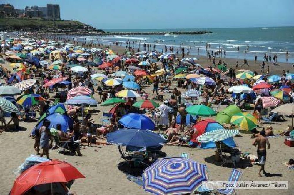 Tres millones de turistas visitaron la costa atl�ntica en la primera quincena