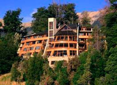 UTHGRA reclam� y logr� acuerdo en un hotel de Villa La Angostura
