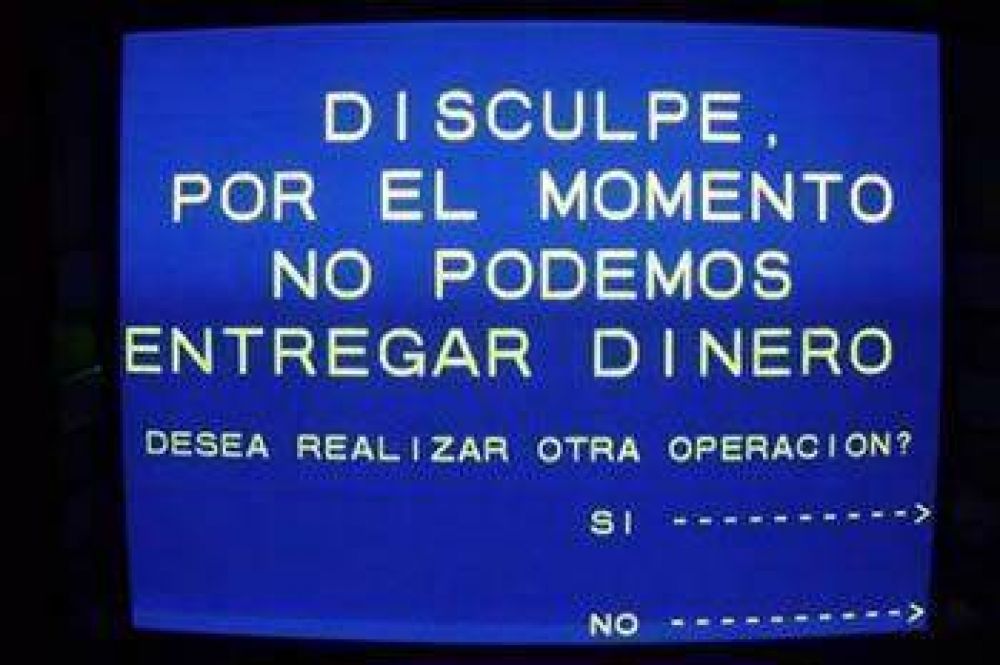 EL SERVICIO QUE BRINDA EL BANCO SANTA CRUZ ES DEPLORABLE