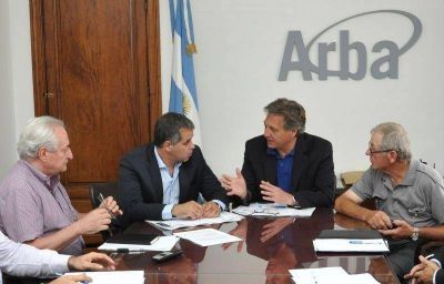 La Provincia eximi� de impuestos a varios municipios de la zona por los incendios