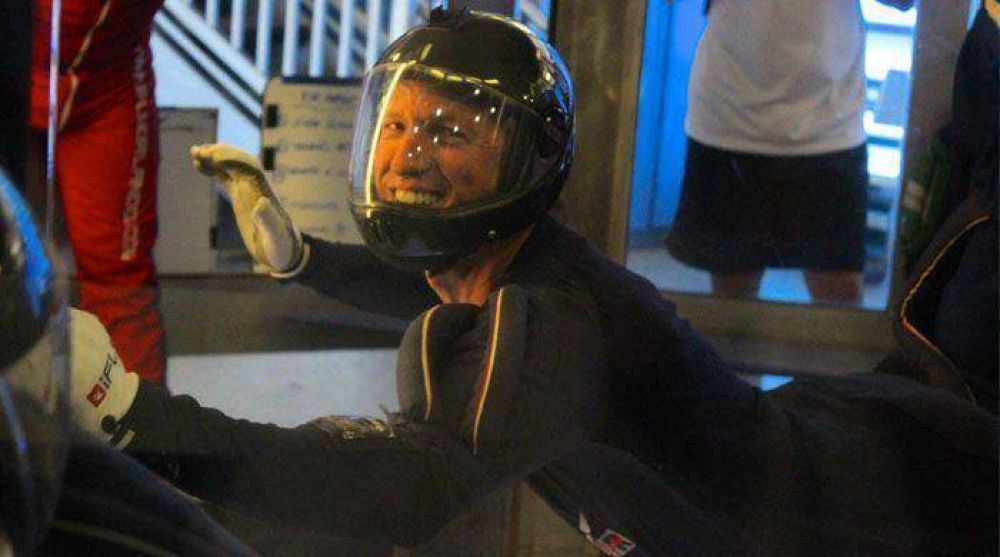 Un paracaidista bahiense se salv� de milagro en un accidente a�reo