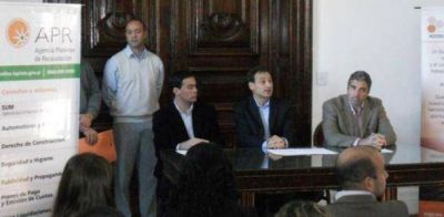 Nuevo portazo en el bruerismo: Se fue el �recaudador� Barbieri