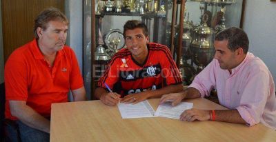 Col�n vendi� a Mugni al Flamengo