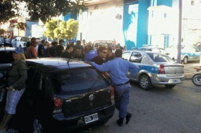 Estar�an identificados los cabecillas de la sublevaci�n policial en el Chaco