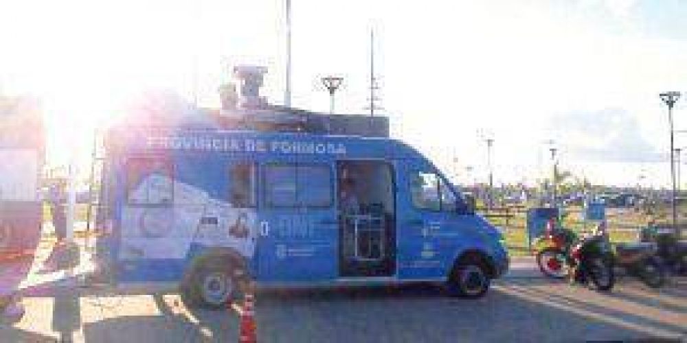 M�vil Digital del Registro Civil tramita DNI en la Costanera