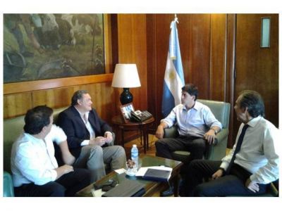 La Provincia pidi� que se reconsidere el incremento del boleto a Santa Fe