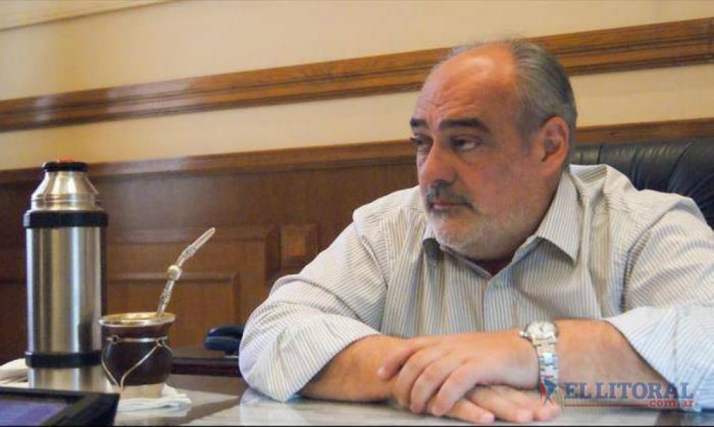 Vuelve Ricardo y en la agenda oficial se destaca la relaci�n con Naci�n y Comunas