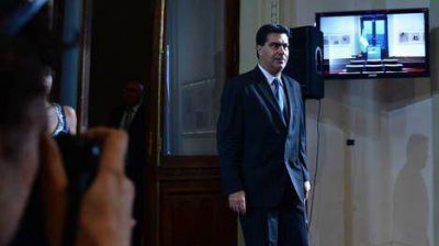 Capitanich minimiz� la suba del d�lar blue: "Hay un mercado libre y �nico de cambio"