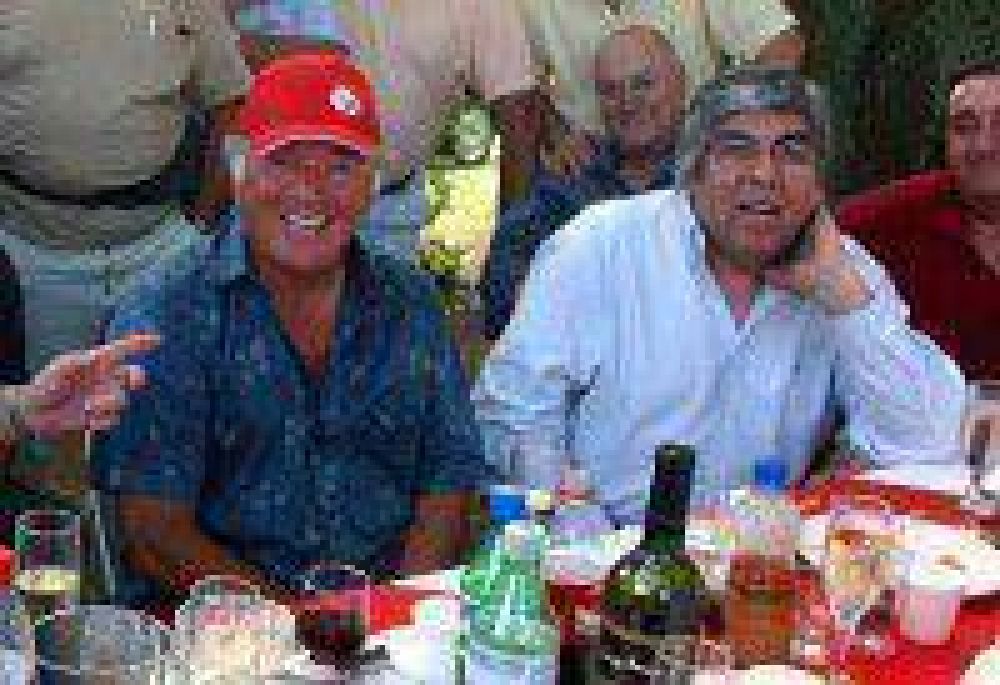 Se suman m�s cr�ticas a la cumbre Moyano-Barrionuevo