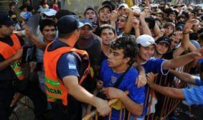 Mar del Plata: Scioli refuerza seguridad para el supercl�sico