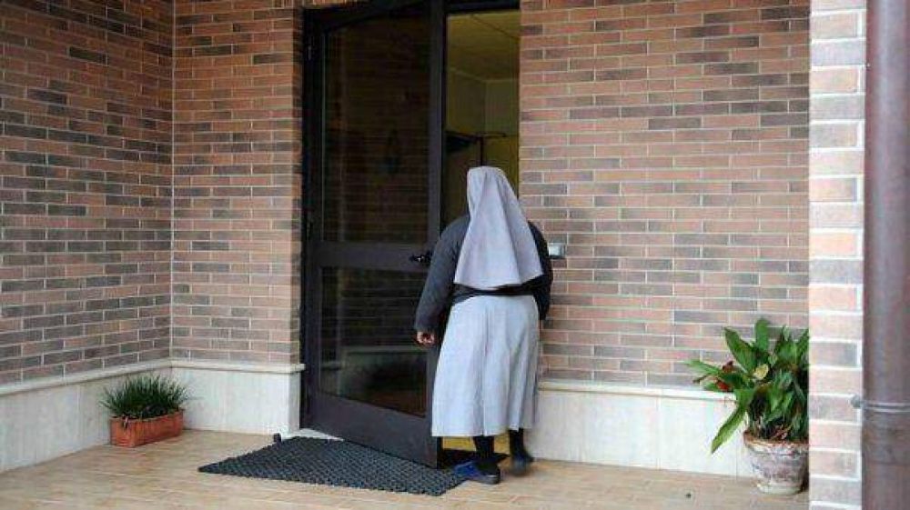 Una monja de un convento de clausura dio a luz a un beb� y le puso Francisco