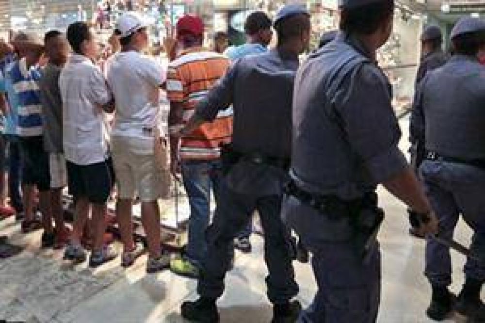 J�venes y enojados: la rebeli�n de los rolezinhos alarma a Brasil