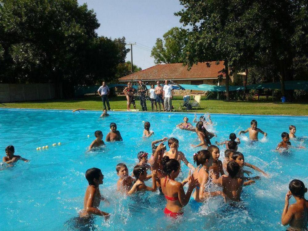 La Plata: La colonia Municipal ya recibi� mil chicos y reabre la inscripci�n para la segunda quincena