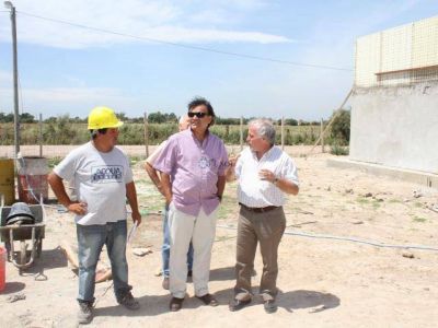 El Intendente visit� obras en Ezpeleta