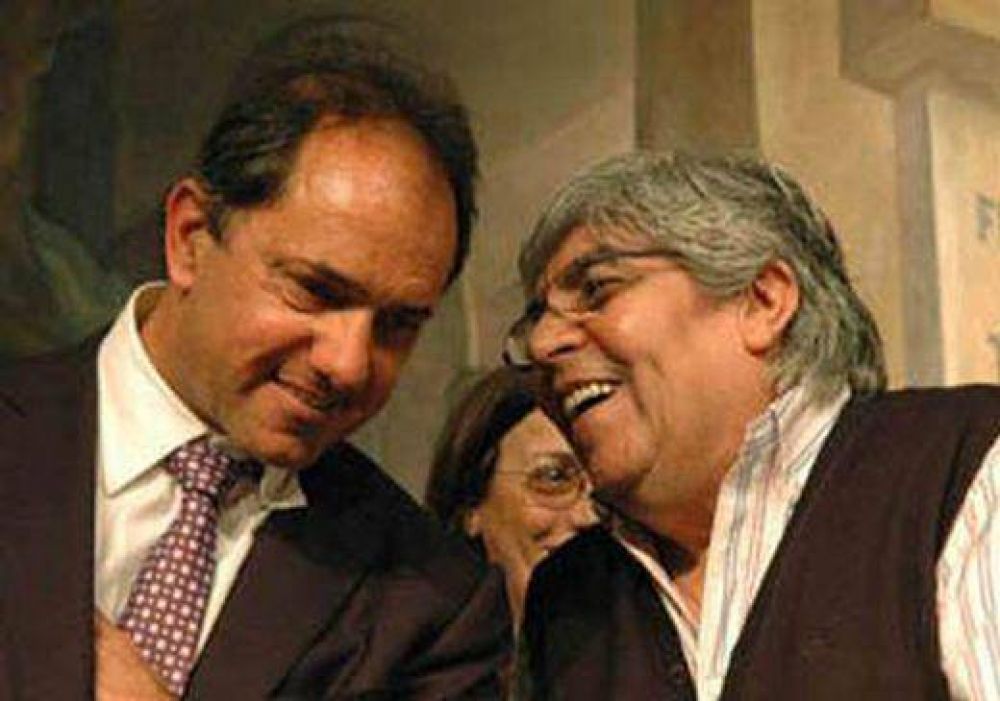 La sugestiva foto en Twitter del moyanismo