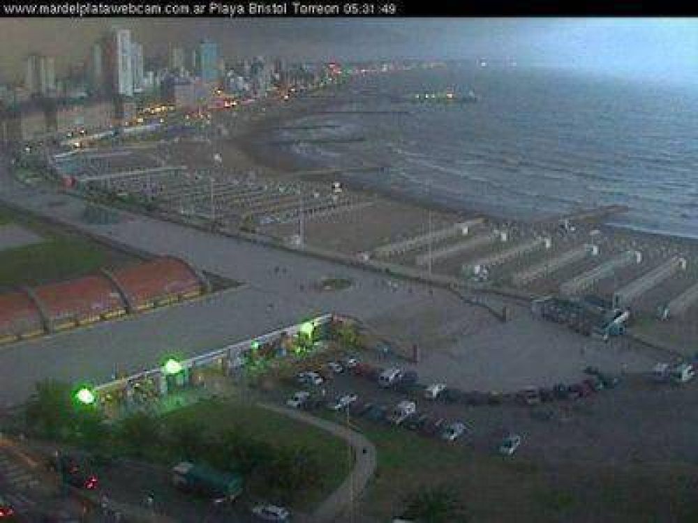 Mar del Plata: no hay heridos por la ca�da de rayos