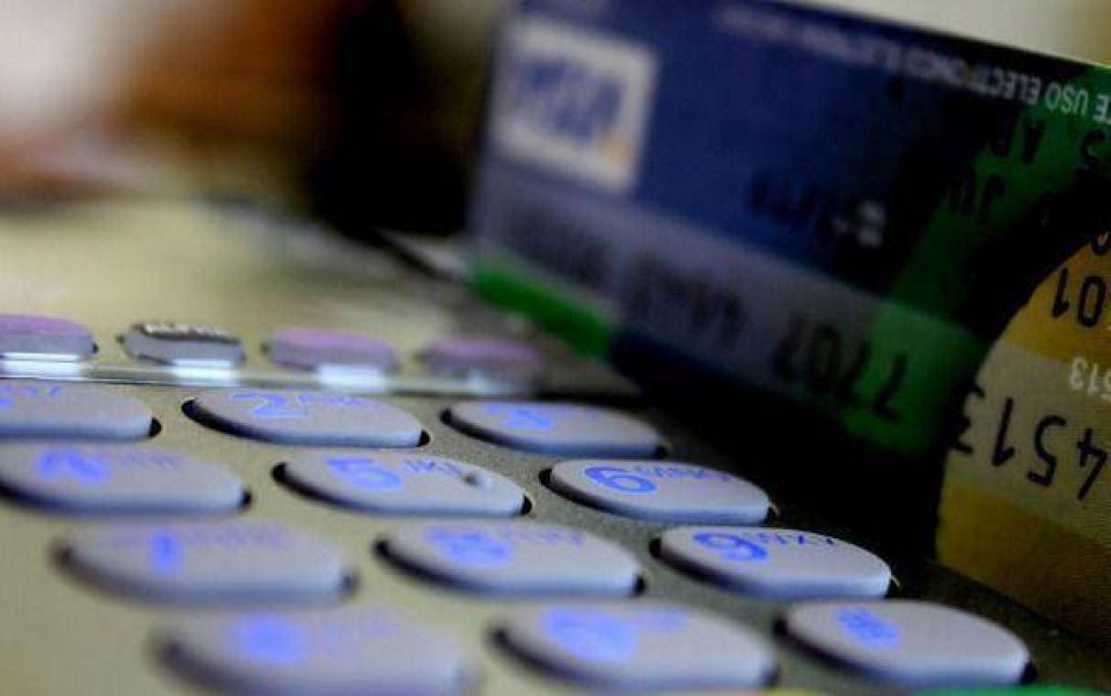 De compras con una tarjeta robada