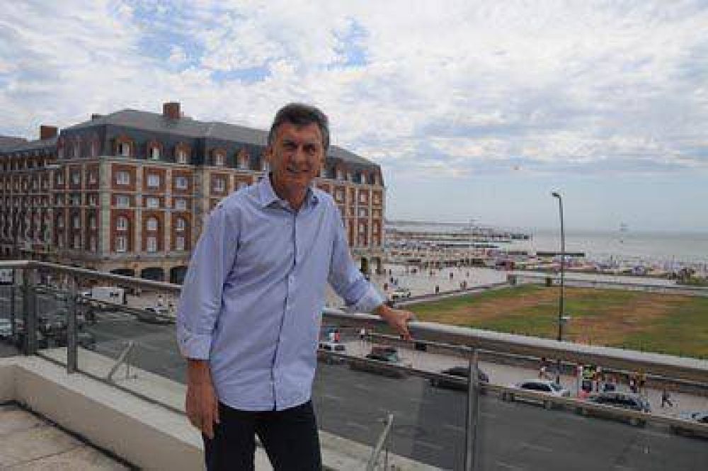 "La ausencia de Cristina preocupa por los graves problemas del pa�s"