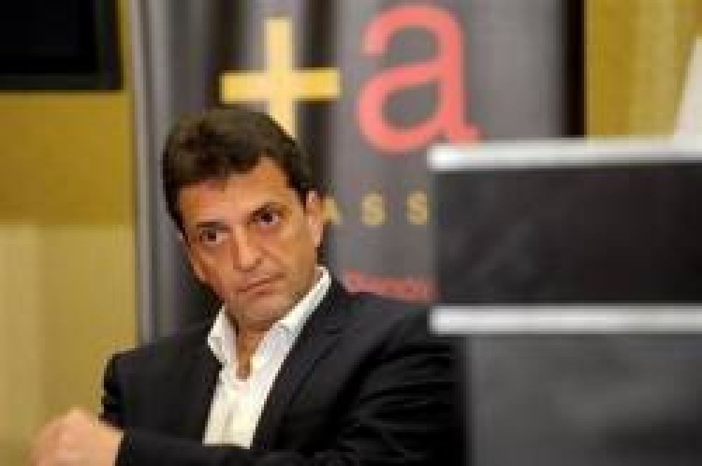Massa no concurrir� a la cumbre sindical de Mar del Plata